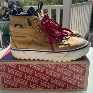 Vans Sk8-Hi Dr Mte2 Pop Lace Tan all weather boots, Size 5 Women 🌧️❄️🏔️